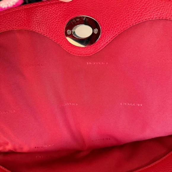 COACH Red Turnlock Hobo in Polished Pebble Leather NEW! - Picture 7 of 10